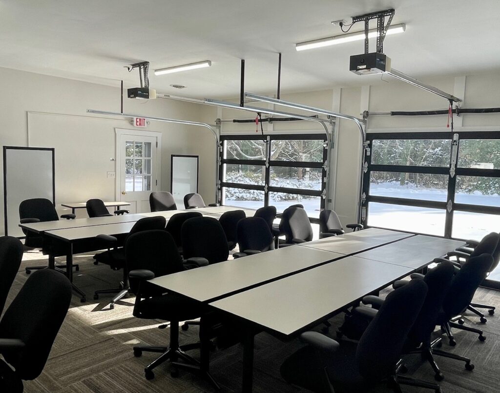 A garage space was renovated into an area for smaller group gatherings, trainings and other events.