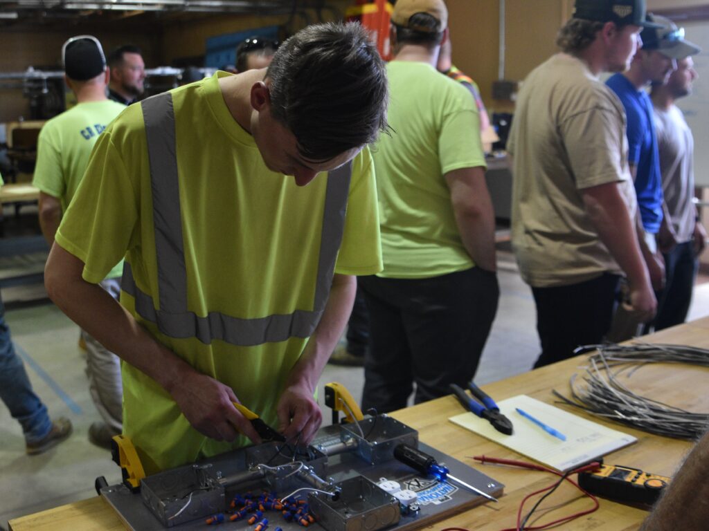 An apprentice competes in the Ideal competition.
