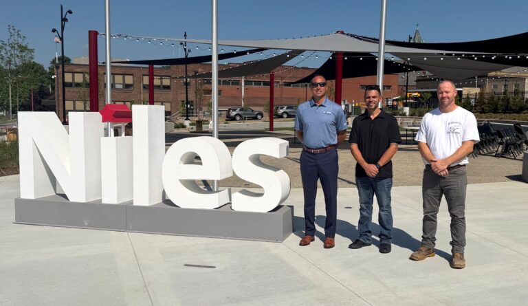 CR Electric wires new life into park, Niles Public Square